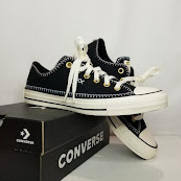 Converse CTAS Women's CTAS Stiched  Oxfords Size 8.5 Black A07546F NWT - Picture 1 of 9